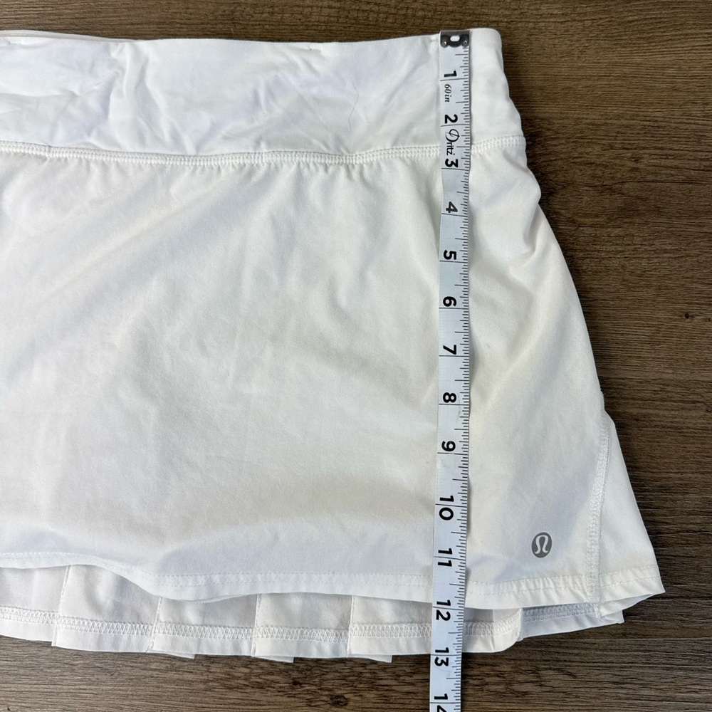 Lululemon Women’s Run: Speed Skirt, White, size 8 - Picture 9 of 12